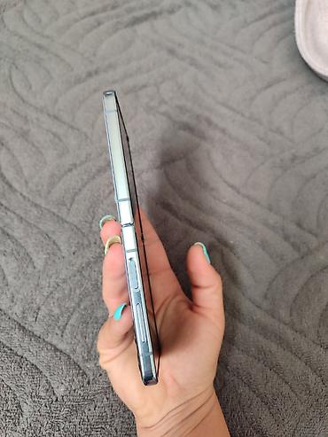 Samsung: Samsun Z Flip 4 8/256 TOP STANJE Telefon je u perfektnom stanju, bez — 11