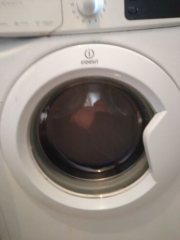 en ucuz notebook nerede: Стиральная машина Indesit, 8 кг, Б/у, Автомат, Есть сушка, Нет кредита, Самовывоз