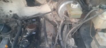 Yük maşınları: Yükdaşıma üçün tentli yüngül yük avtomobili - Korpus: ağ kabin, boz — 8