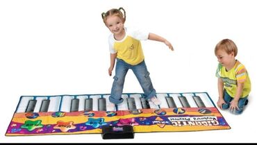 большое пианино: Коврик пионино впервые играем на пианино ногами, находясь в постоянном