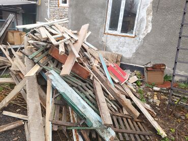 строй материалы дерево: Дрова