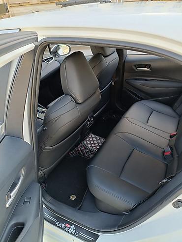 corola: Toyota Corolla: 2021 г., 1.8 л, Вариатор, Гибрид, Седан — 8