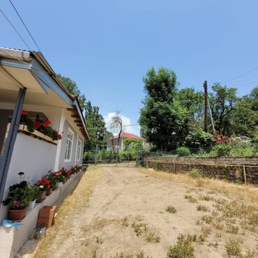 Günlük kirayə evlər: 110 kv. m, 3 otaqlı — 6