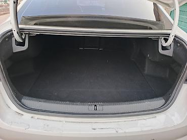 Renault: Renault : 2018 г., 2 л, Вариатор, Газ, Седан — 9