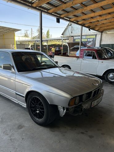 домкрат для машины цена: BMW 5 series: 1990 г., 2.5 л, Механика, Бензин, Седан
