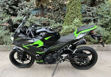 шина 2357016: Спортбайк Kawasaki, 380 куб. см, Бензин, Взрослый, Б/у