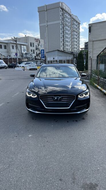 Hyundai: Hyundai Grandeur: 2018 г., 2.4 л, Типтроник, Гибрид, Седан