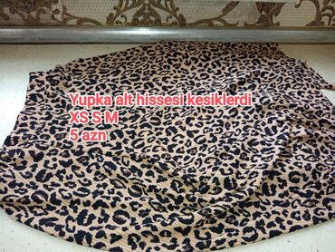 Paltolar: Qadın geyim və aksesuarları paketi - Leopard naxışlı yupka: alt