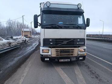 вольво внл: Вольво робот 2000г прицеп 2004 105куб прошу 22.000$