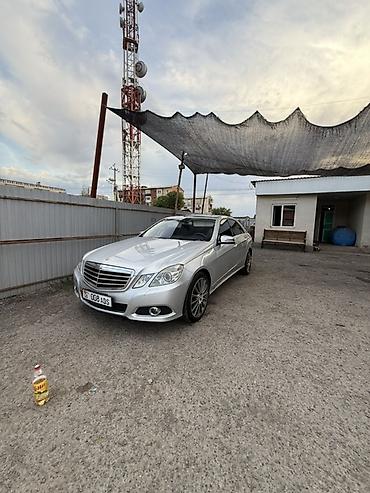январи 5 1: Mercedes-Benz E-Class: 2010 г., 3.5 л, Автомат, Бензин, Седан — 4