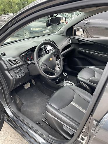 чулок спринтер: Chevrolet Spark: 2019 г., 1 л, Вариатор, Бензин, Хэтчбэк — 3