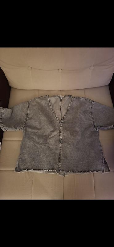 p. s. moda srbija: Džins bluza/top sa V-izrezom - Materijal: teksas (denim) — 1
