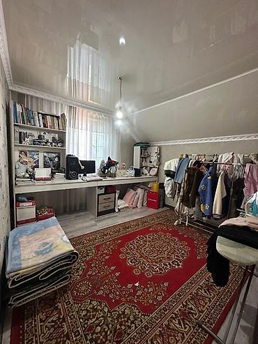 Продажа коттеджей и домов: Продается 2-х этажный частный дом 📍 Адрес: ж/м Арча-Бешик 📐 Площадь — 8