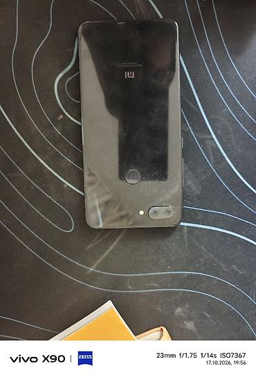 smart plus: Xiaomi, Mi 8 Lite, Б/у, цвет - Черный — 2