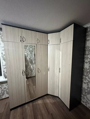 встроенный шифоньер: Кийим салуучу шкаф, Колдонулган, Бурчтук, МДФ