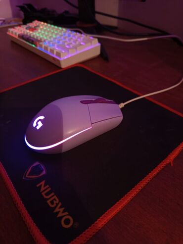 mause: Logitech g203 çox dözümlü mausedir.Heç bir problemi yoxdur.GHub