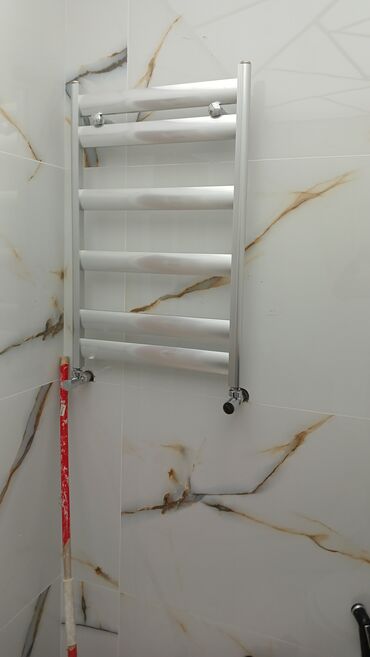 Digər ixtisaslar: SANTEXNİK ELEKTIRIK İṢLERİ GÖRÜREM — 18