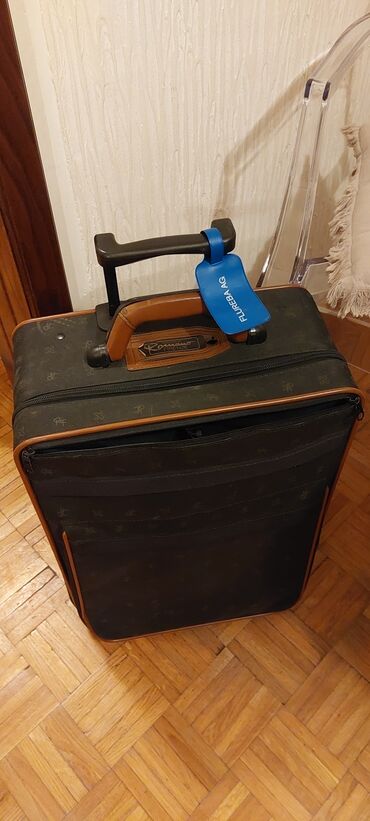 Oprema: Kofer
