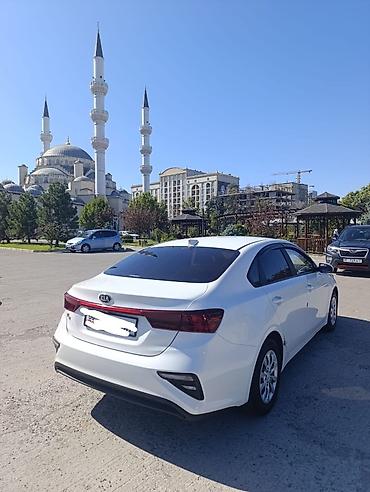 Продажа авто: Kia Cerato: 2018 г., 1.6 л, Автомат, Бензин, Седан — 3