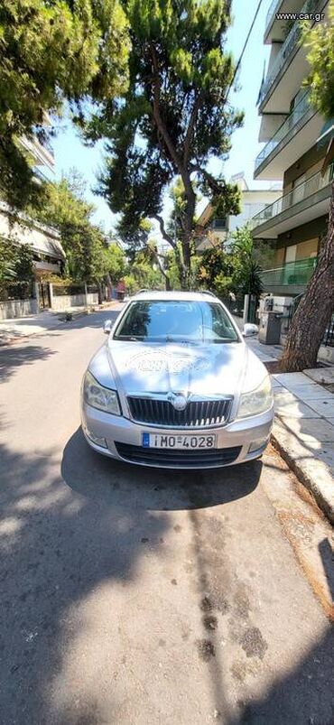 Skoda: Skoda Octavia: 1.4 l | 2010 year 162756 km. MPV