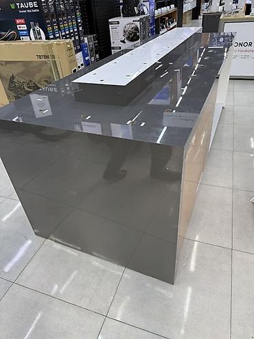 smart kassa: Mobil telefon vitrini. Ünvan Quba — 3