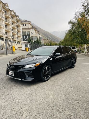 Toyota: Toyota Camry: 2019 г., 2.5 л, Автомат, Бензин, Седан