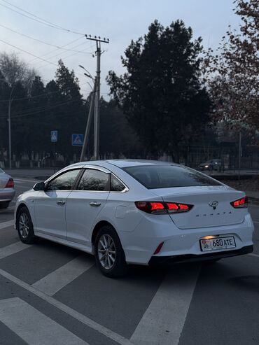 Hyundai: Hyundai Sonata: 2019 г., 2 л, Автомат, Газ, Седан — 4