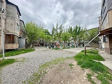 Продажа квартир: 3 комнаты, 80 м², 1 этаж, Старый ремонт — 12