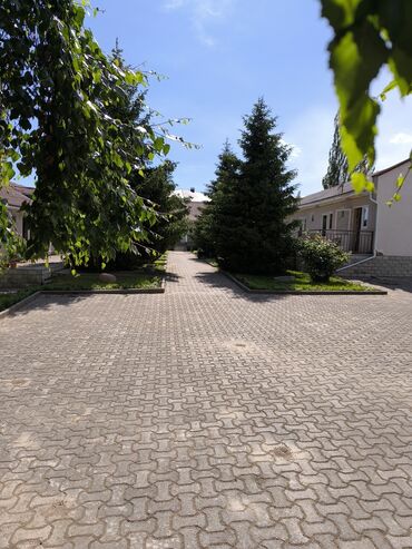 Иссык-Куль 2025: Номер, НЕПТУН Парковка, стоянка, Охраняемая территория, Футбольное поле — 29