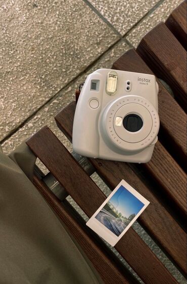 старый фотоаппарат купить: Фотоаппарат Instax Mini 12 это стильный и удобный моментальный