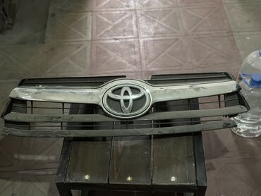 эмблема toyota: Бампер Toyota 2016 г., Б/у, Оригинал