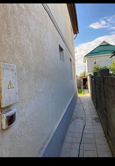 Продажа дач: Продаётся уютный двухэтажный дом в районе Кара-Жыгач Площадь дома — — 7