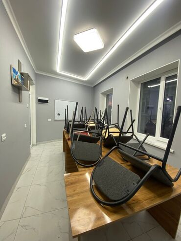 Офисы: Сдается двухэтажное помещение с подвалом 99 м² в центре города — 4