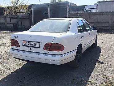 аккорд англичанин: Mercedes-Benz E-Class: 1997 г., 2 л, Механика, Газ, Седан — 2