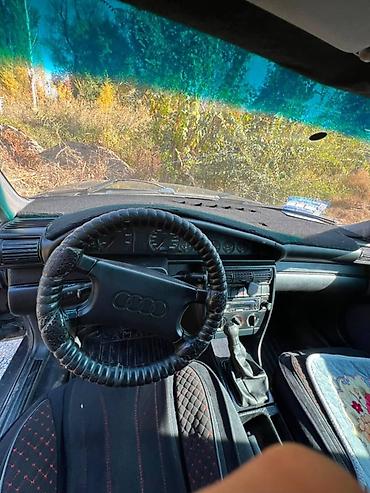 gestalt uran: Audi S4: 1992 г., 2 л, Механика, Седан — 3