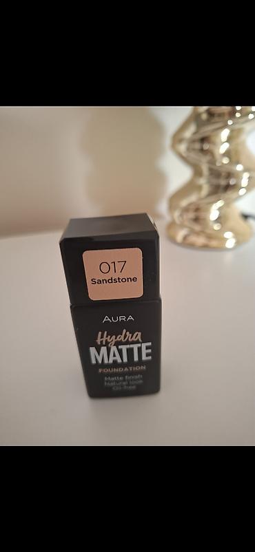 forma ideale vrsac: AURA Hydra Matte Foundation – nijansa 017 Sandstone - Tečni puder sa — 1