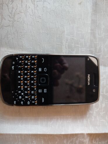 nokia 107: Nokia E6, 8 GB, rəng - Qara