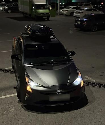 prius 2016: Toyota Prius: 2016 г., 1.8 л, Вариатор, Гибрид, Хэтчбэк — 4