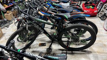 Şəhər velosipedləri: İşlənmiş Şəhər velosipedi Adidas, 29", sürətlərin sayı: 10, Ödənişli çatdırılma, Rayonlara çatdırılma