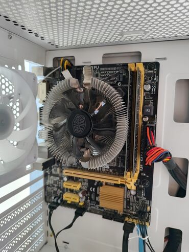 Жёсткие диски (HDD): Материнская плата Asus H81M-K Б/у