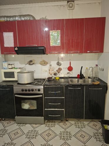 стульчик для кухни: Кухонный гарнитуры глянцевая