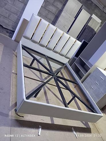 Двуспальные кровати: Кровать двух спальный одна спалный с скидкой 2.00х90 2.00х1.50 at lalafo.kg — 11 Двуспальные кровати: Кровать двух спальный одна спалный с скидкой 2.00х90 2.00х1.50 — 11