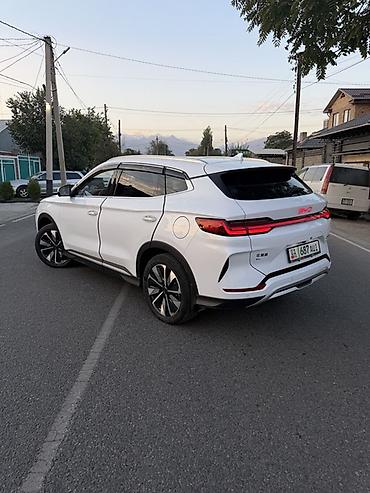 магнитола карплей: BYD Song Plus: 2024 г., Автомат, Электромобиль, Кроссовер — 4