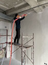 Штукатурка, шпаклевка: Декоративная штукатурка, Шпаклевка потолков, Шпаклевка стен | Арт бетон, Акриловая вода эмульсия, Венецианская Больше 6 лет опыта — 6