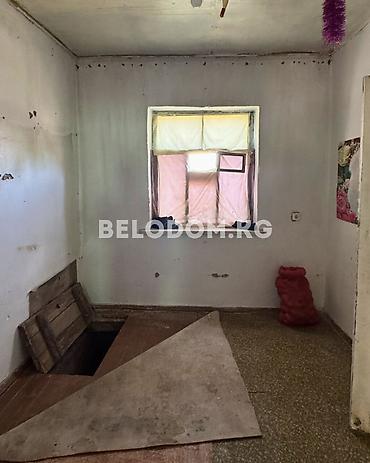 петровке: 🏠Продается дом с. Петровка Верхняя зона, от трассы 100 м 🟡 3- жилых — 3
