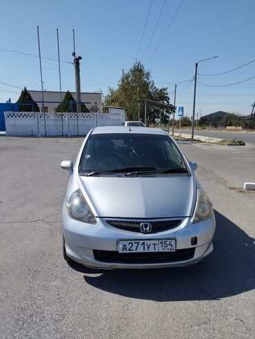 мотор коробка фит: Honda Fit: 2002 г., 1.3 л, Автомат, Бензин