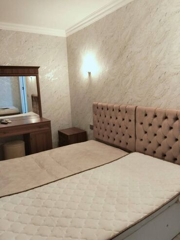 Uzunmüddətli kirayə mənzillər: Qarayev metrosu yanınında mənzil kirayə verilir. Mərtəbə 5/5. Ümumi -da lalafo.az — 3 Uzunmüddətli kirayə mənzillər: Qarayev metrosu yanınında mənzil kirayə verilir. Mərtəbə 5/5. Ümumi — 3