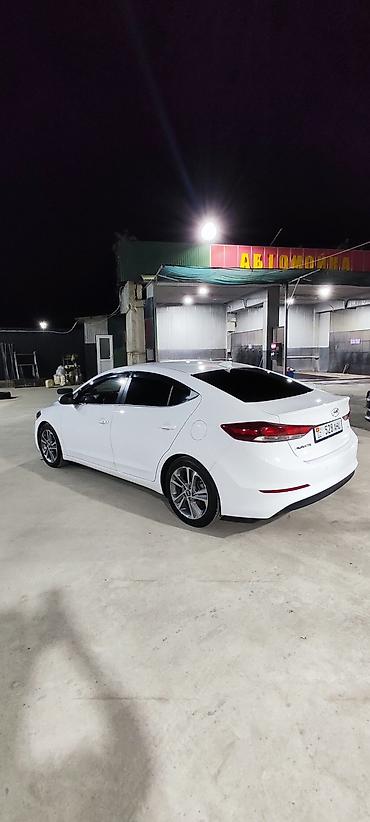 lada 9: Hyundai Elantra: 2018 г., 1.6 л, Автомат, Бензин, Седан — 8