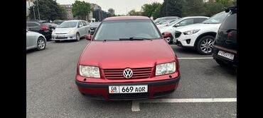 Volkswagen: Volkswagen Bora: 1999 г., 1.6 л, Автомат, Бензин, Седан