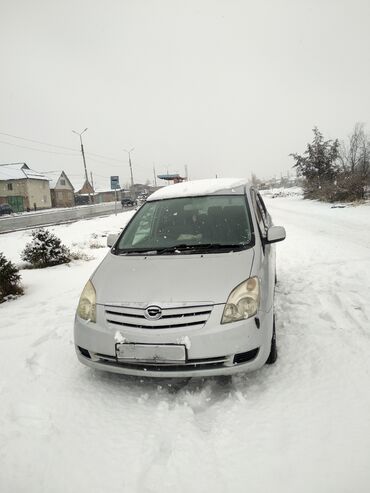 королла: Toyota Corolla: 2003 г., 1.5 л, Автомат, Бензин, Минивэн